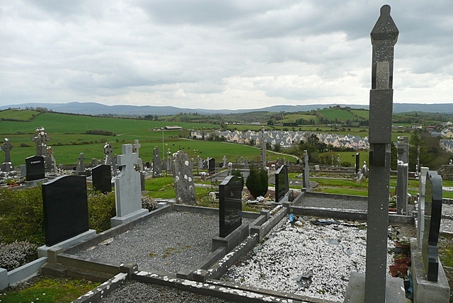 R4979 : An Tulach (Tulla) burial ground R4979 : An Tulach (Tulla) burial ground