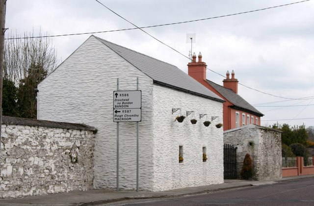 W2353 : Approaching the Junction W2353 : Approaching the Junction