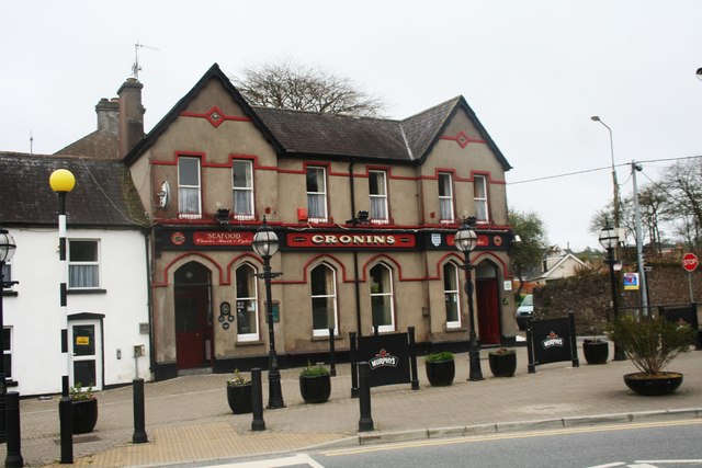 W7961 : Cronins Bar W7961 : Cronins Bar