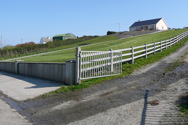 Q7347 : Farm at Kilbaha Q7347 : Farm at Kilbaha