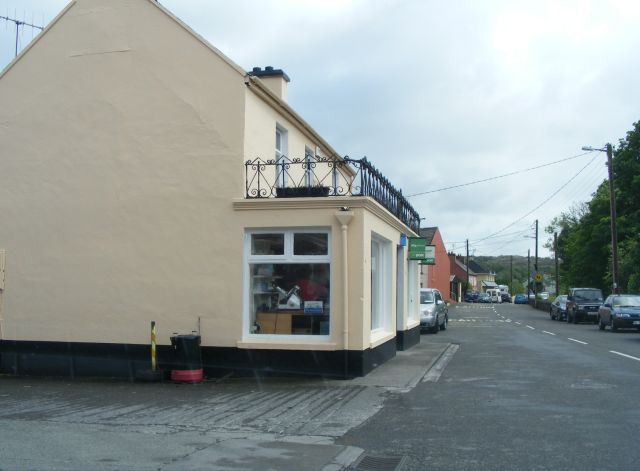 W2266 : The road south from the crossroads in Inchigeelagh - Carrigleigh Townland W2266 : The road south from the crossroads in Inchigeelagh - Carrigleigh Townland