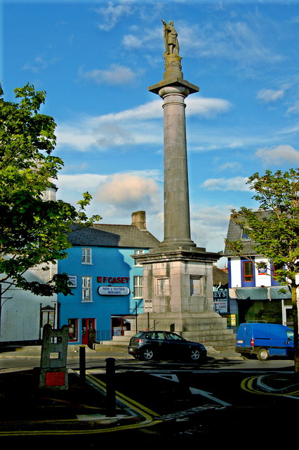 R3377 : Ennis - Daniel O'Connell Monument - NE View R3377 : Ennis - Daniel O'Connell Monument - NE View