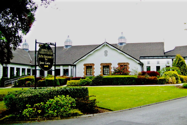 R3870 : Dromoland Castle Grounds - Golf & Tennis Service Centre