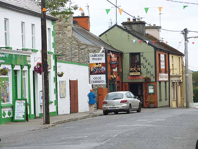 R2888 : Bofey Quinns, Corofin R2888 : Bofey Quinns, Corofin