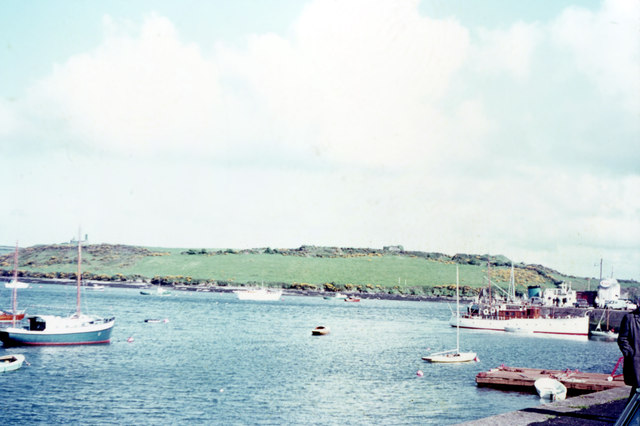 W6449 : Pier at Kinsale W6449 : Pier at Kinsale