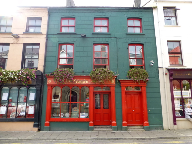 W3841 : An Súgán, Strand House, Clonakilty