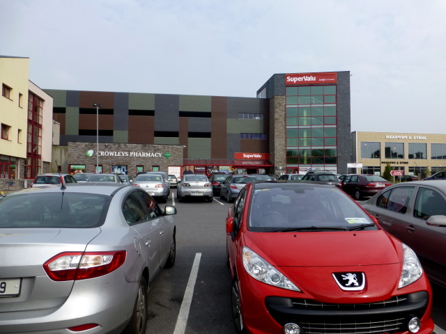 W3841 : Clonakilty Shopping Centre