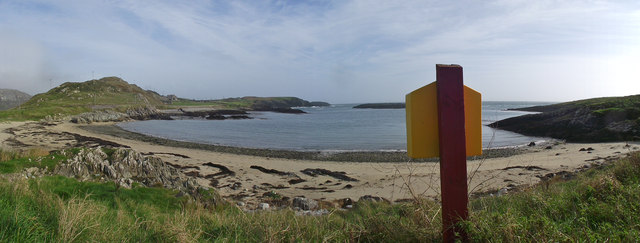 V7824 : Ballynaule Beach, Co. Cork V7824 : Ballynaule Beach, Co. Cork