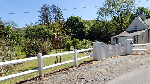 V9340 : House and garden, Coolcoulagata