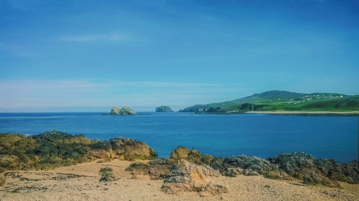 panorama island and ocean